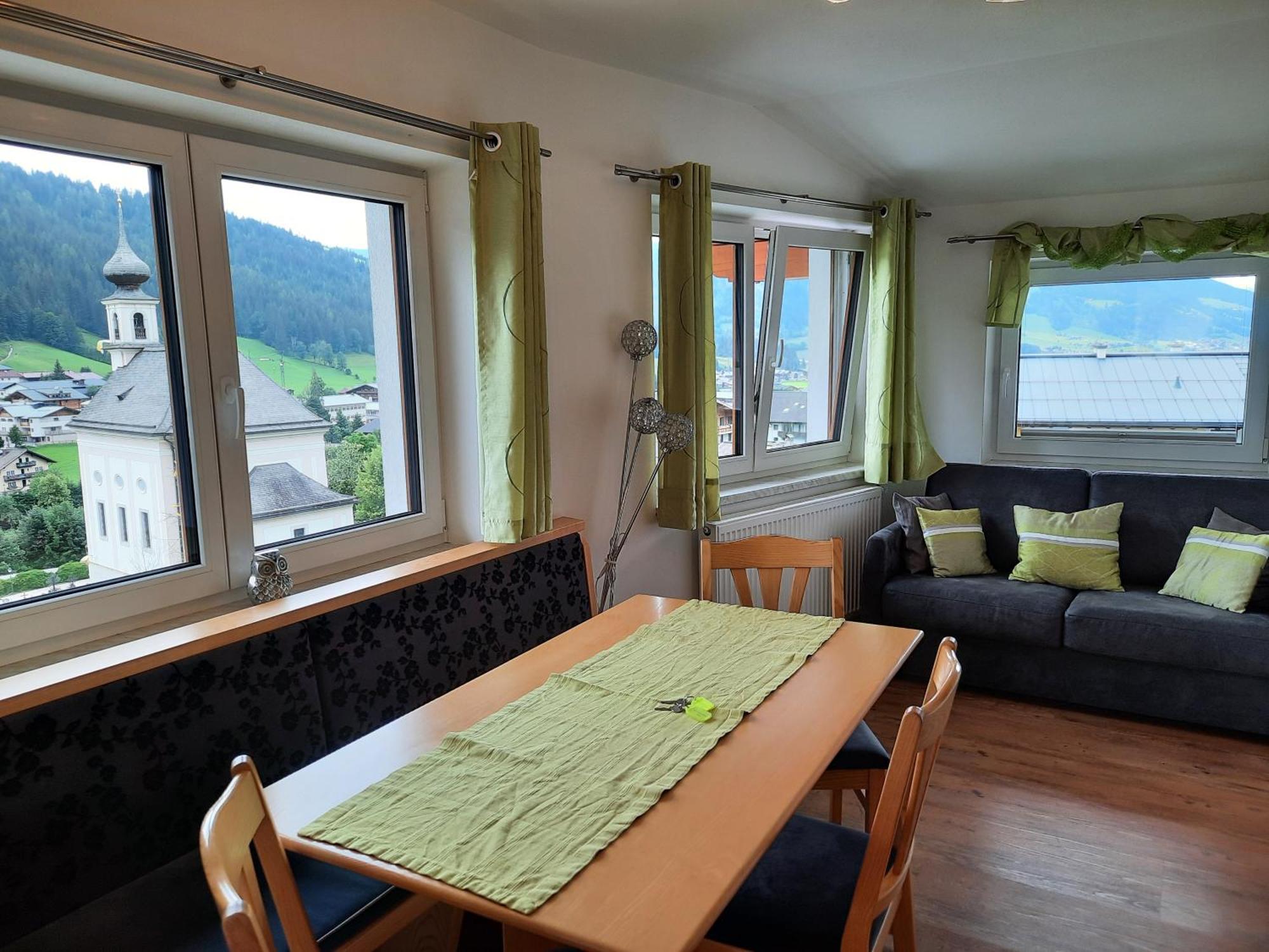 Apartamento Haus Traninger Flachau Habitación foto