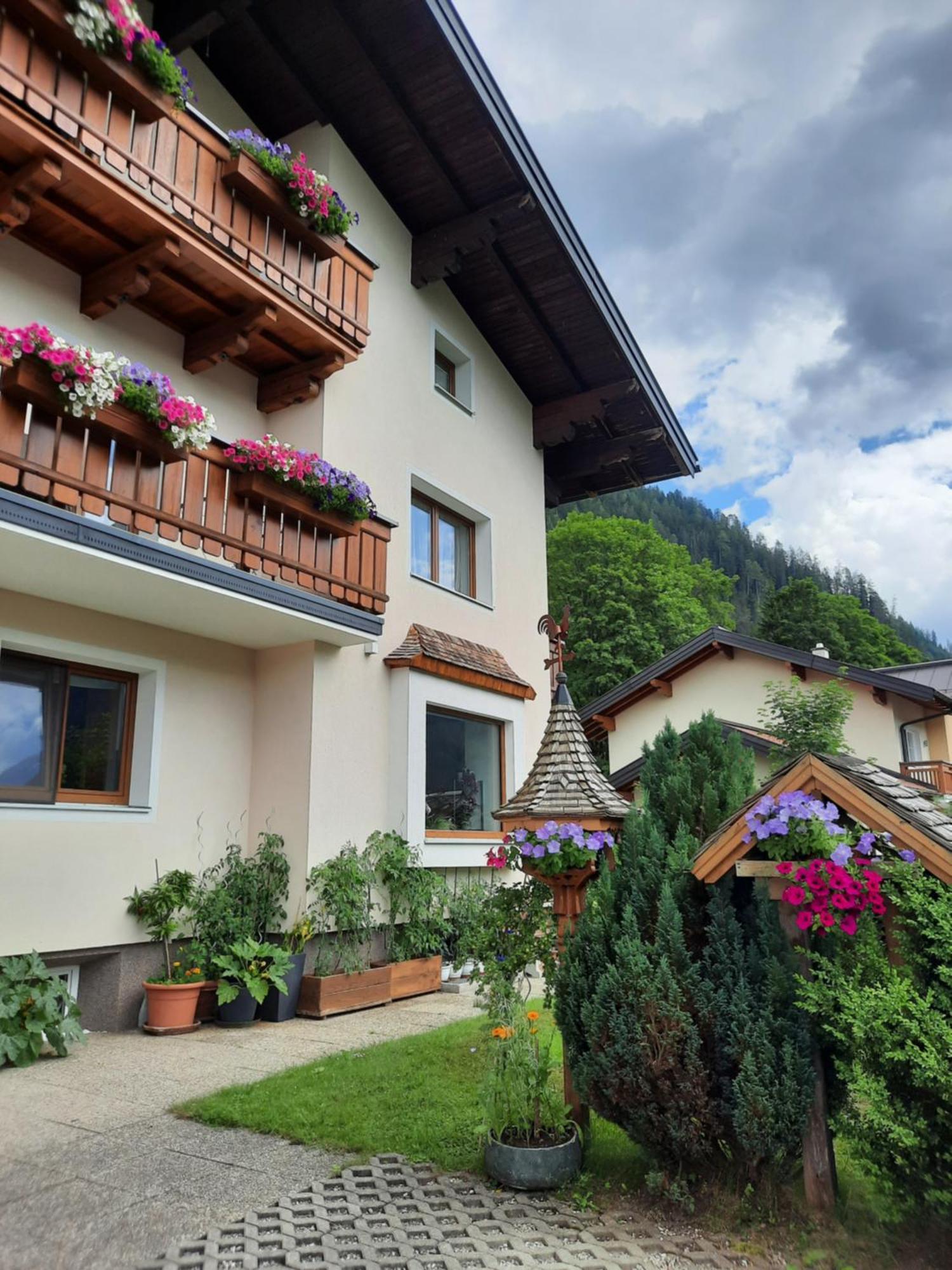 Apartamento Haus Traninger Flachau Exterior foto